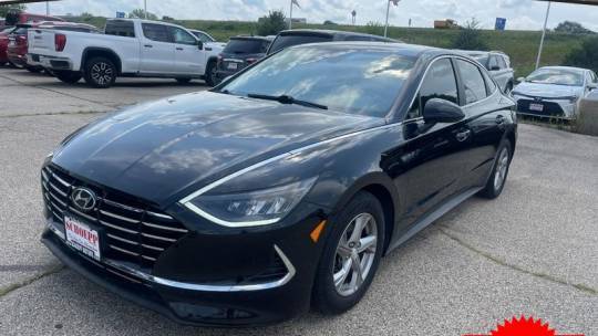 2020 Hyundai Sonata SE — Sedan — 51,480 mi — Middleton, WI