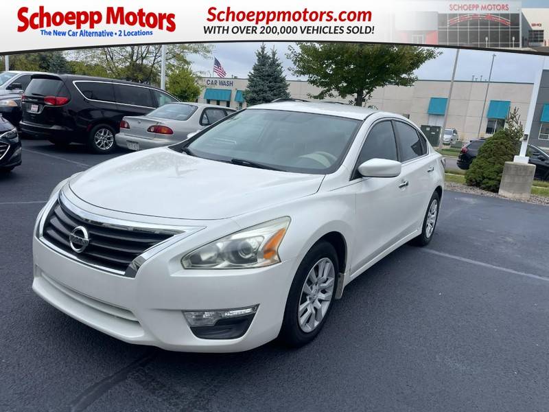 2015 Nissan Altima 2.5 S — Sedan — 82,472 mi — Middleton, WI