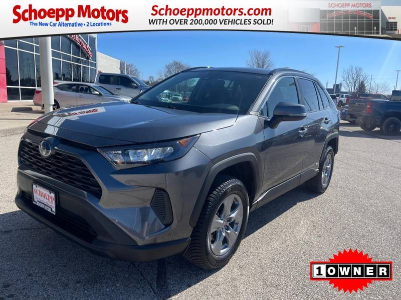 2022 Toyota RAV4 Hybrid LE — SUV — 27,801 mi — Middleton, WI