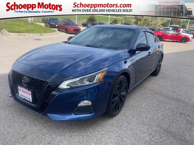 2020 Nissan Altima SR — Sedan — 73,469 mi — Middleton, WI