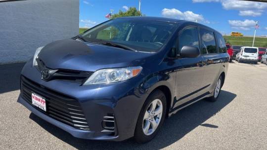 2020 Toyota Sienna L — Minivan — 101,604 mi — Middleton, WI