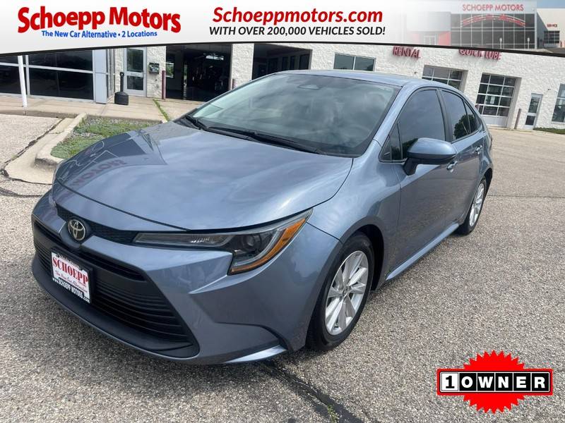 2023 Toyota Corolla LE — Sedan — 16,566 mi — Middleton, WI