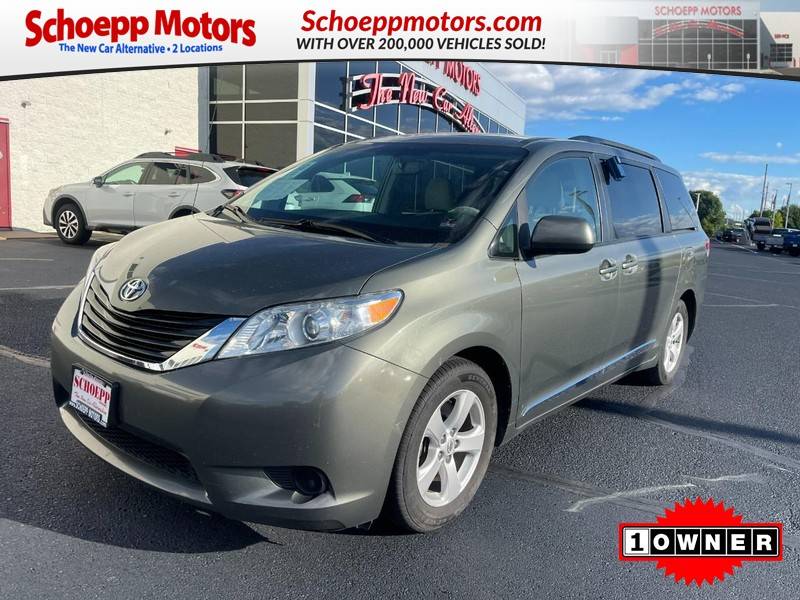 2012 Toyota Sienna LE — Minivan — 140,214 mi — Middleton, WI