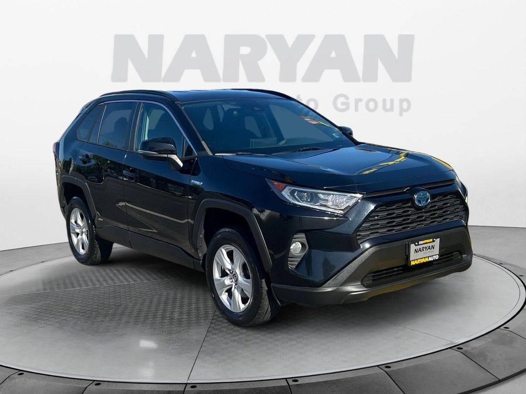 2021 Toyota RAV4 Hybrid XLE — SUV — 106,557 mi — Philadelphia, PA