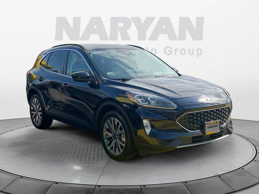 2021 Ford Escape Titanium — SUV — 98,275 mi — Philadelphia, PA