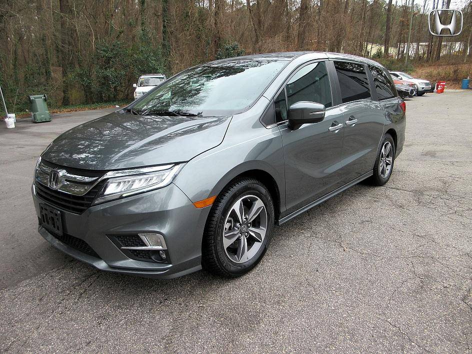 2018 Honda Odyssey Touring — Minivan — 108,115 mi — Cary, NC