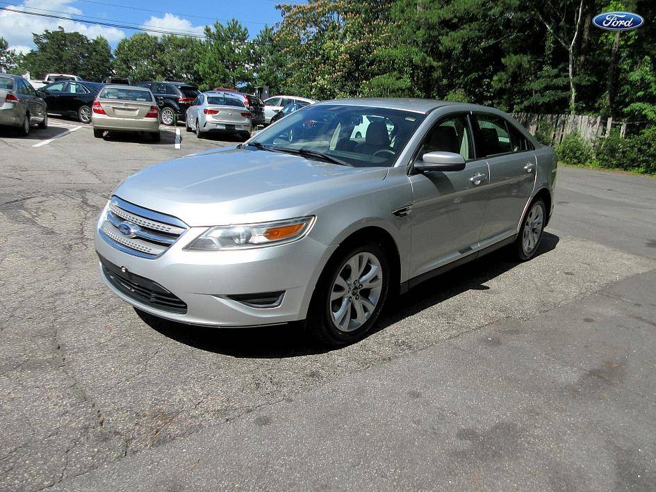 2011 Ford Taurus SEL — Sedan — 178,533 mi — Cary, NC