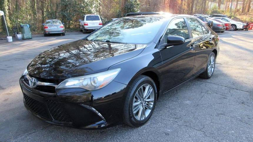 2016 Toyota Camry XLE