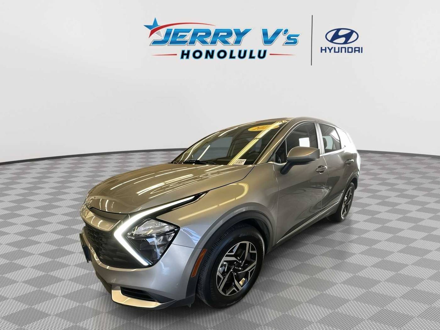 2023 Kia Sportage LX — SUV — 27,307 mi — Honolulu, HI