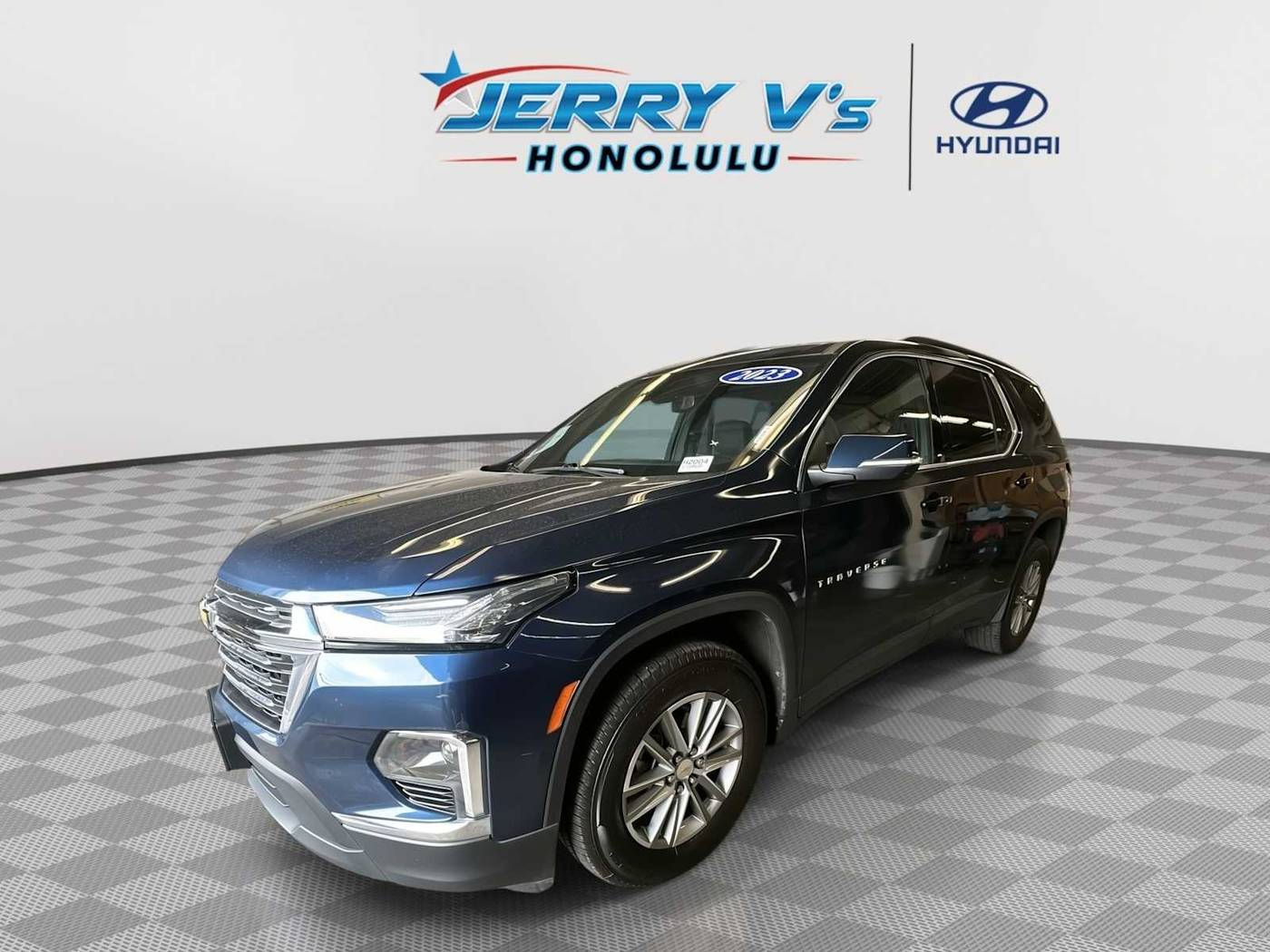 2023 Chevrolet Traverse LT Cloth — SUV — 31,693 mi — Honolulu, HI