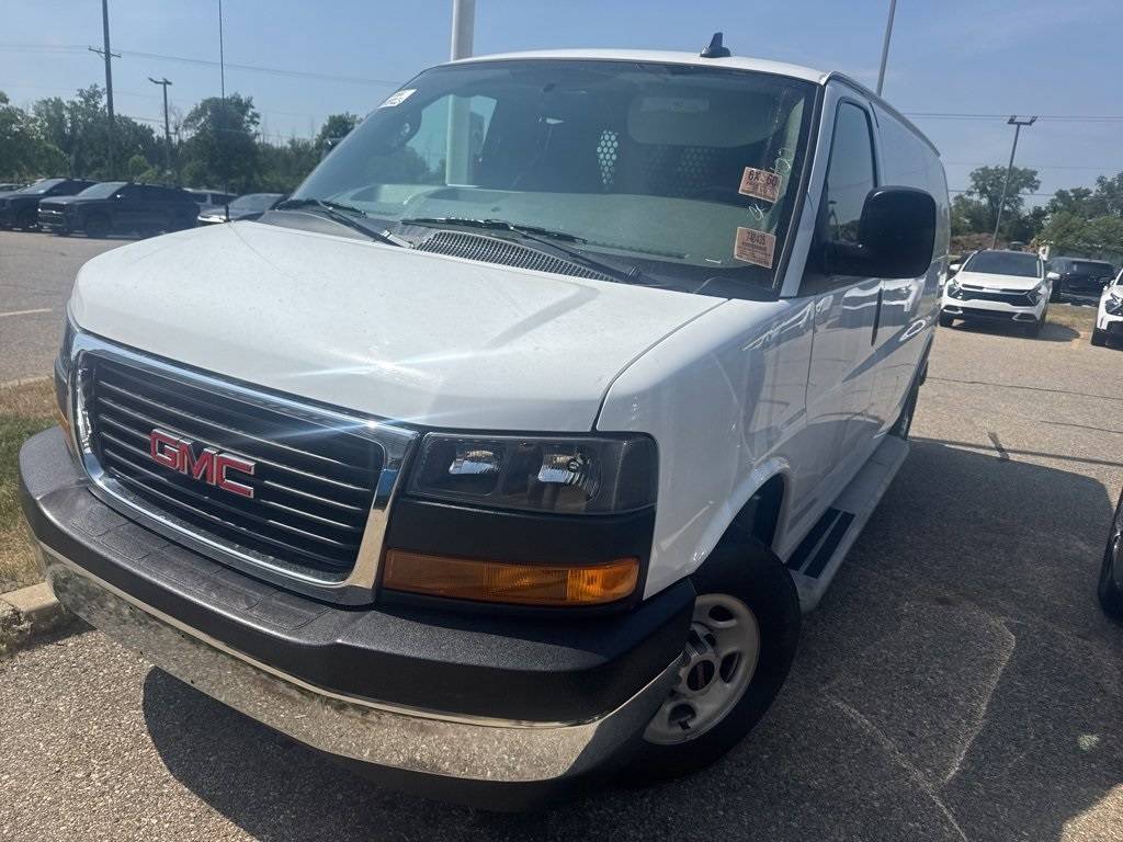 2023 GMC Savana Cargo Van Base — Cargo Van — 25,512 mi — Holland, MI