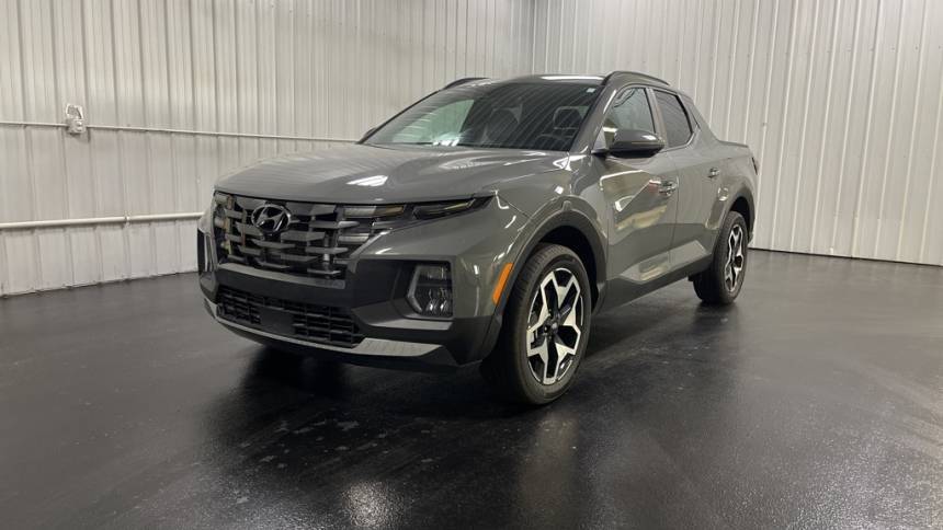 2024 Hyundai Santa Cruz Limited — Pickup Truck — 5,830 mi — Holland, MI