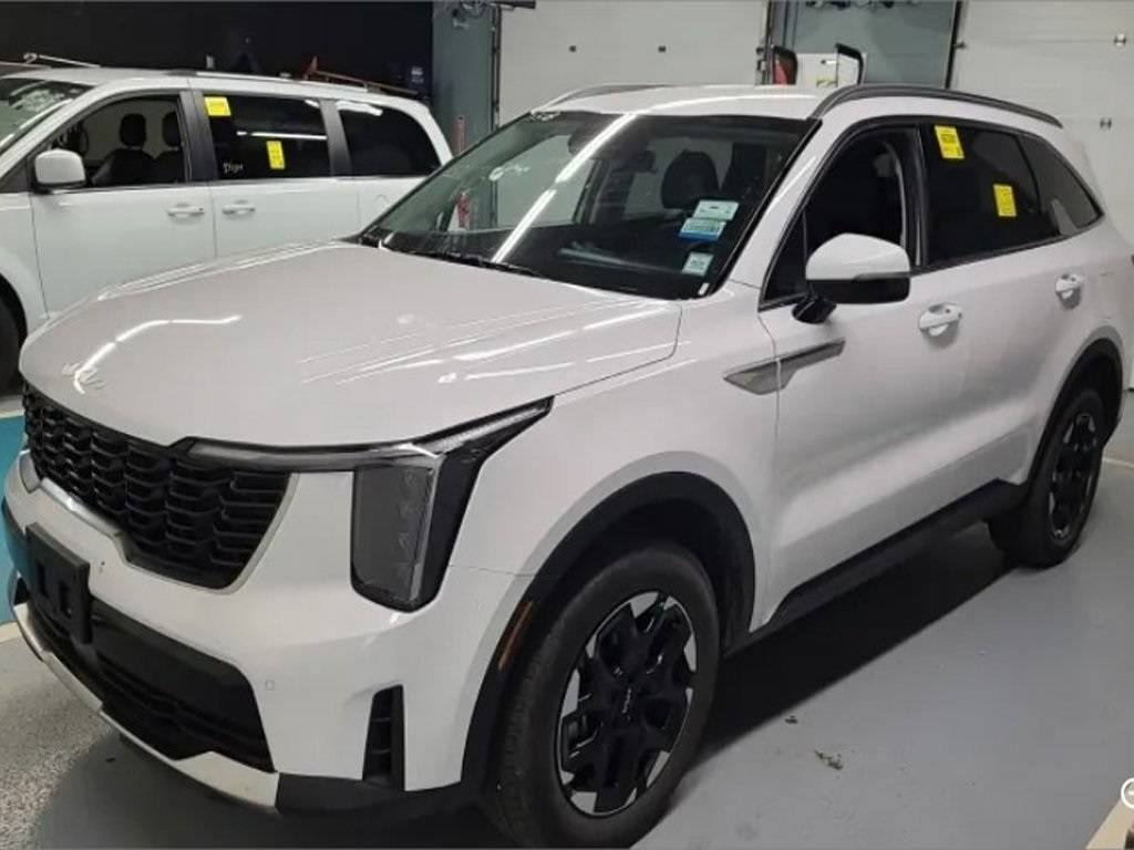 2024 Kia Sorento S — SUV — 21,459 mi — Holland, MI