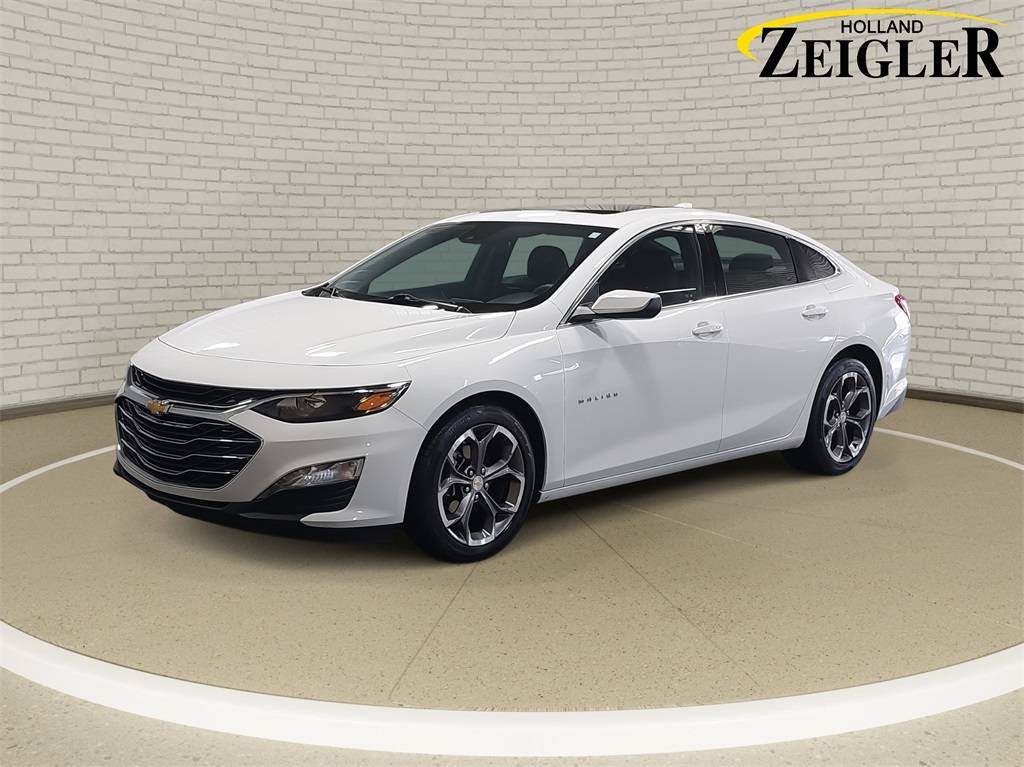 2024 Chevrolet Malibu LT — Sedan — 23,593 mi — Holland, MI