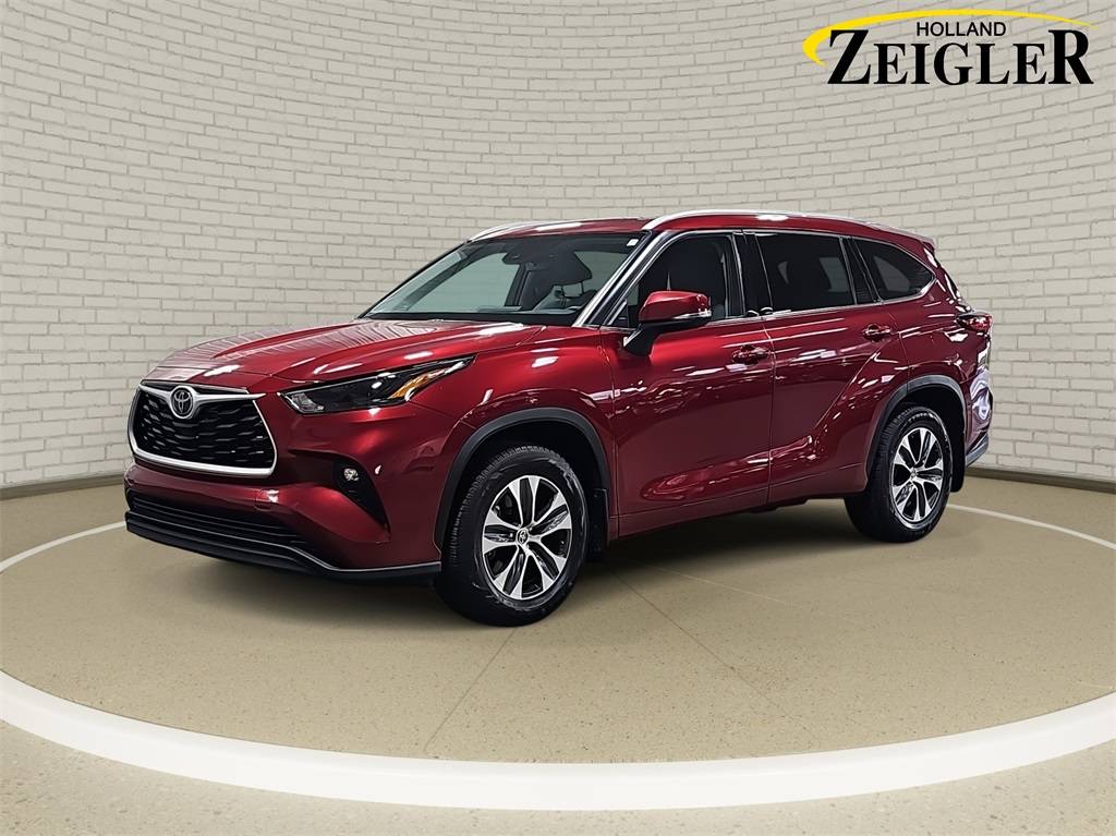 2022 Toyota Highlander XLE — SUV — 47,851 mi — Holland, MI
