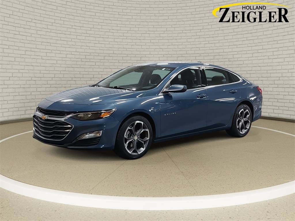 2024 Chevrolet Malibu LT — Sedan — 22,300 mi — Holland, MI