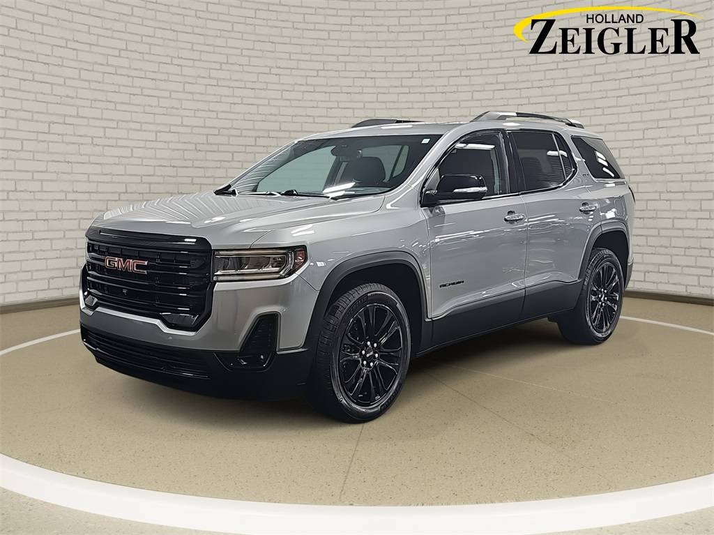 2023 GMC Acadia SLT — SUV — 17,665 mi — Holland, MI