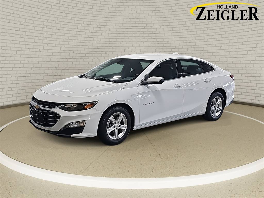 2024 Chevrolet Malibu LT — Sedan — 19,277 mi — Holland, MI