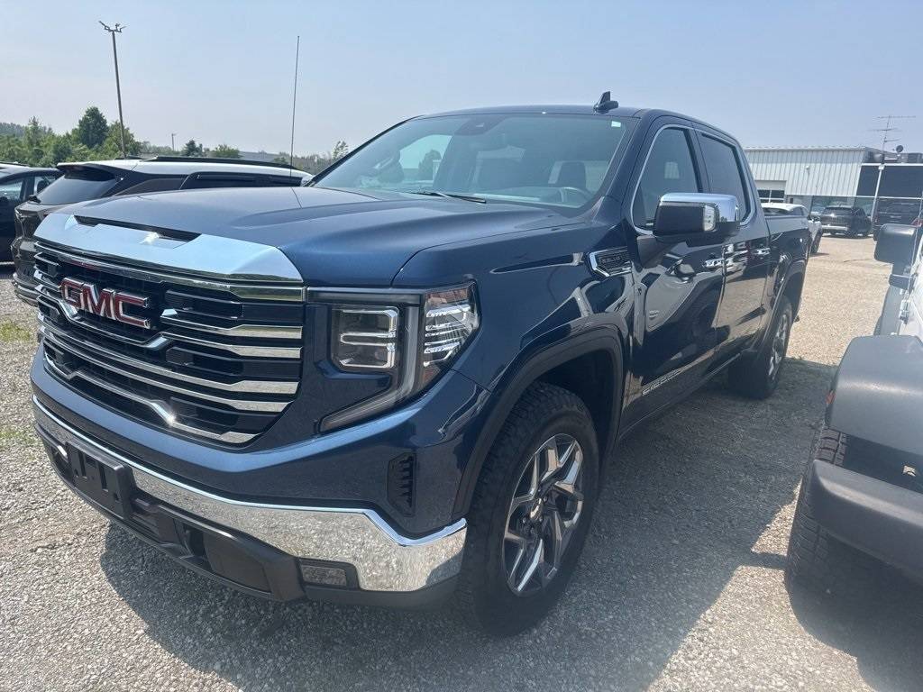 2022 GMC Sierra 1500 SLT — Pickup Truck — 20,308 mi — Holland, MI