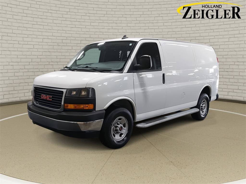 2023 GMC Savana Cargo Van Base — Cargo Van — 19,015 mi — Holland, MI