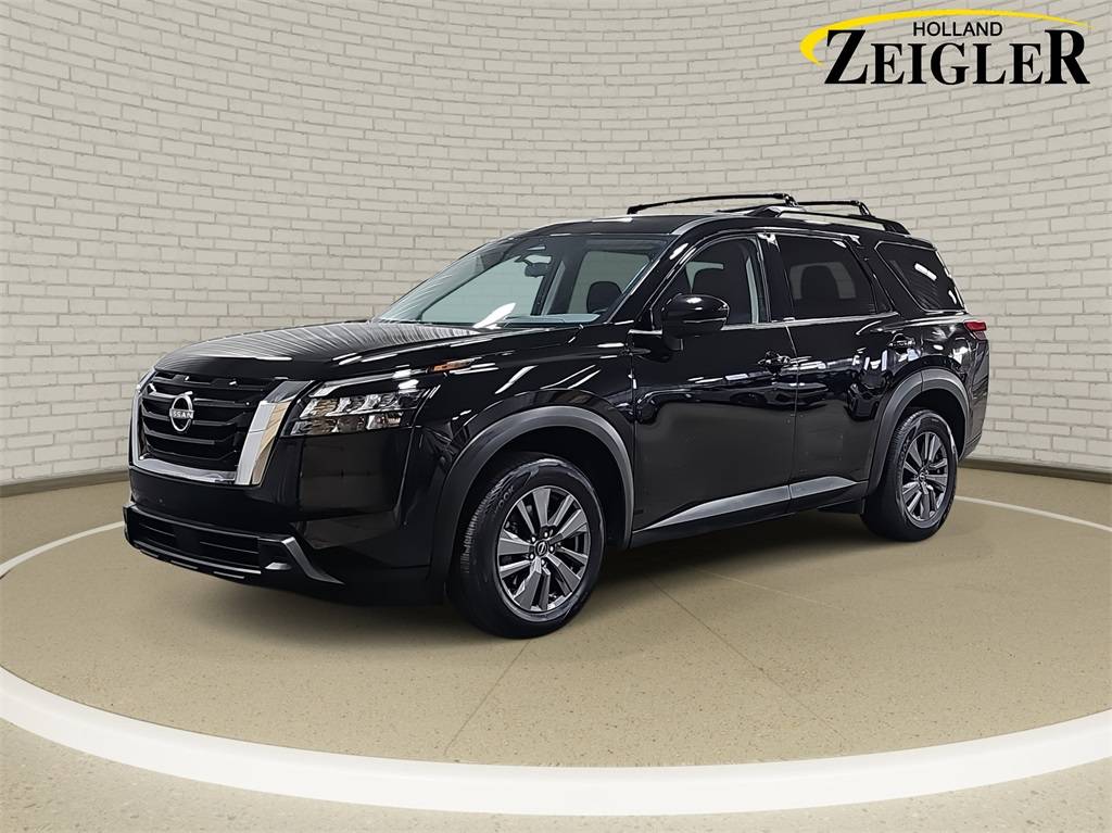 2023 Nissan Pathfinder SV — SUV — 28,901 mi — Holland, MI