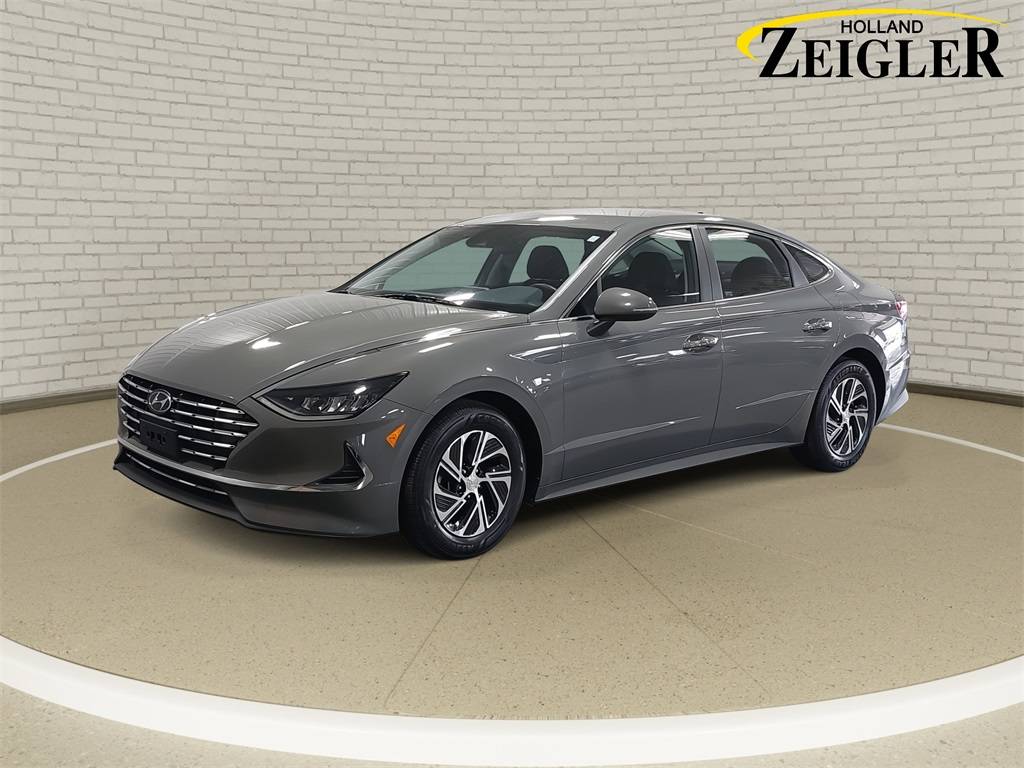 2022 Hyundai Sonata Hybrid Blue — Sedan — 29,322 mi — Holland, MI