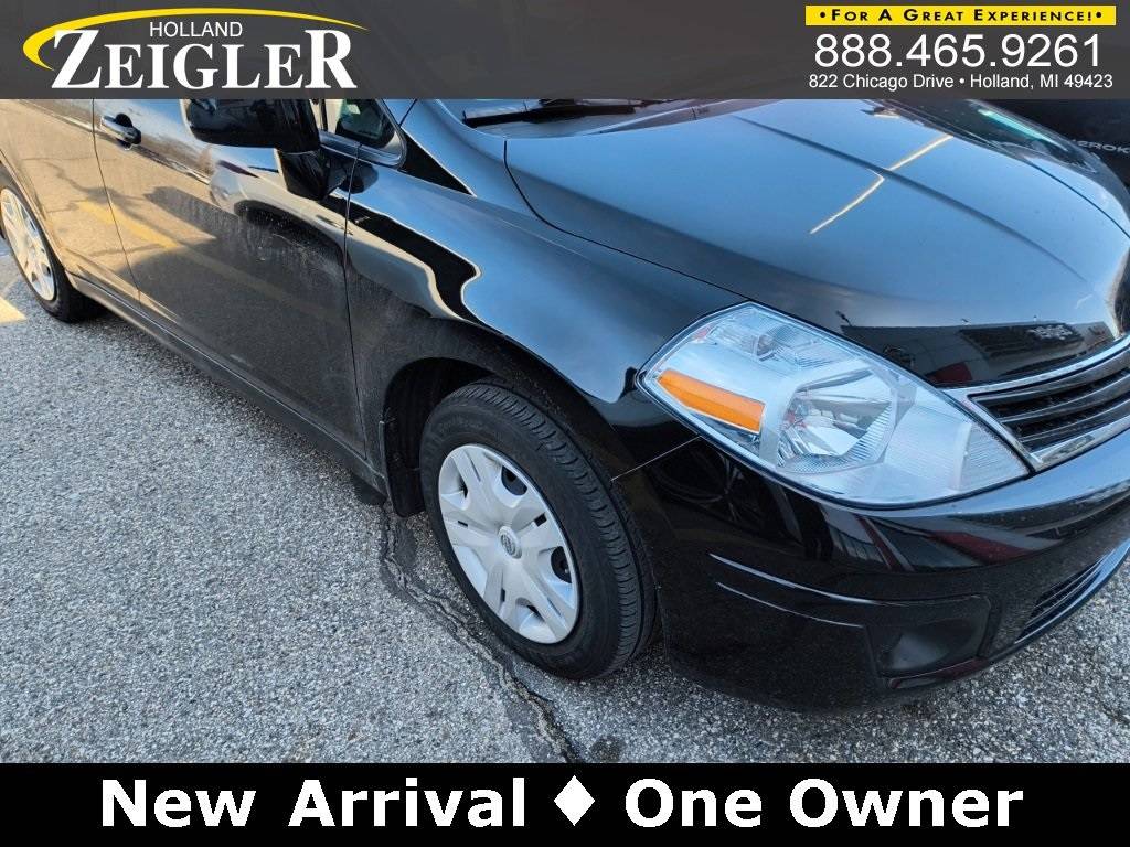 2012 Nissan Versa 1.8 S — Hatchback — 35,934 mi — Holland, MI