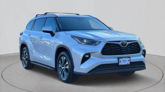 2022 Toyota Highlander XLE — SUV — 18,960 mi — Green Brook, NJ