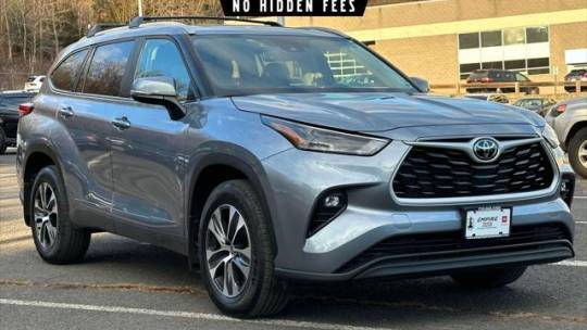2023 Toyota Highlander XLE — SUV — 5,226 mi — Green Brook, NJ
