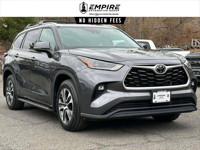 2022 Toyota Highlander XLE — SUV — 24,951 mi — Green Brook, NJ