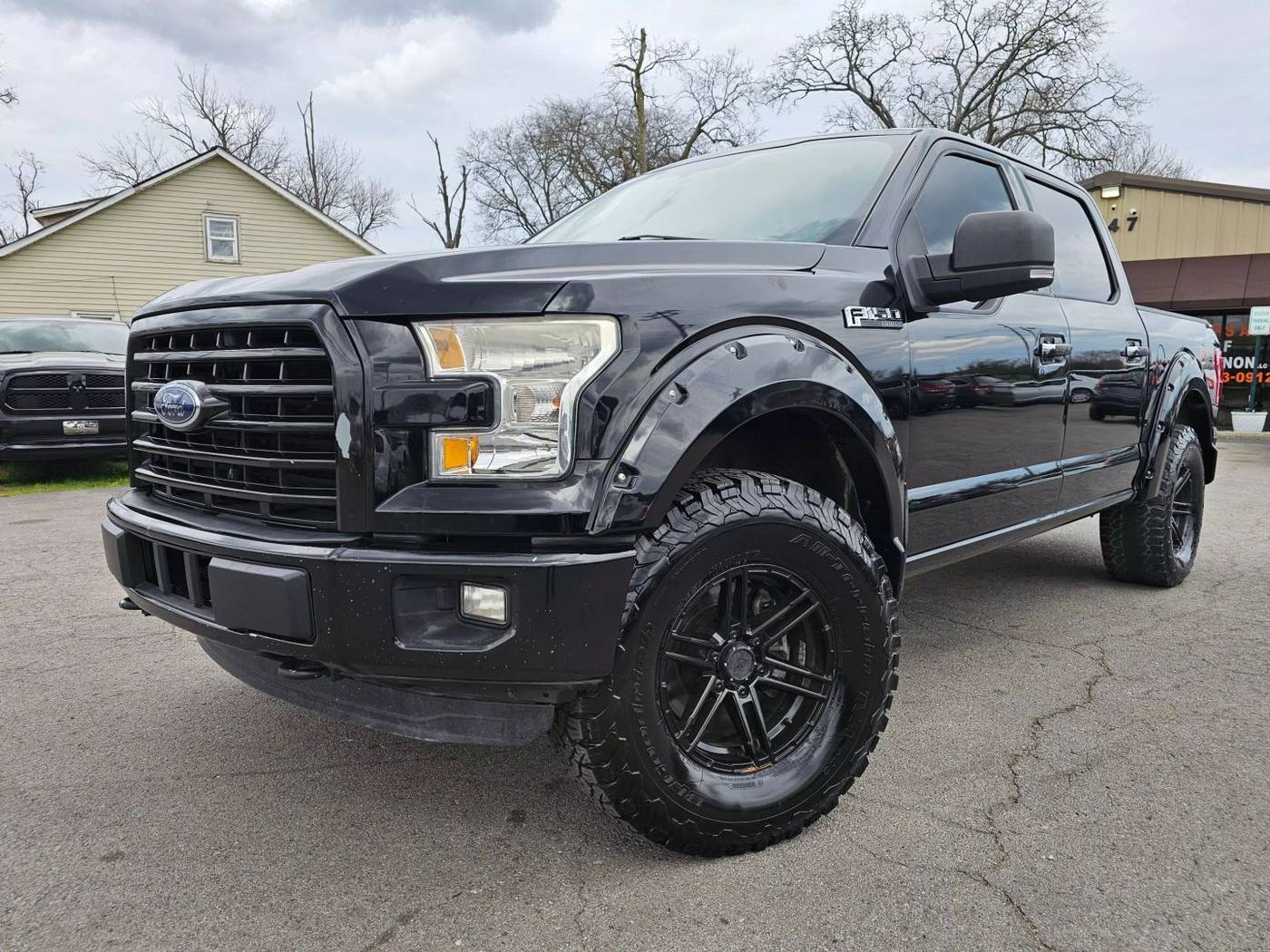 2016 Ford F-150 Lariat — Pickup Truck — 131,001 mi — Lebanon, TN