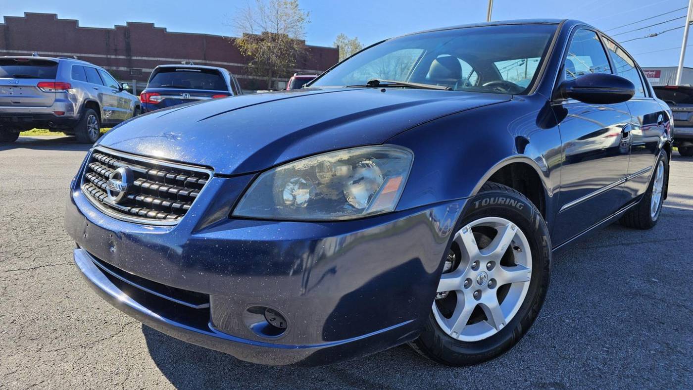 2005 Nissan Altima 2.5 S — Sedan — 81,657 mi — Lebanon, TN