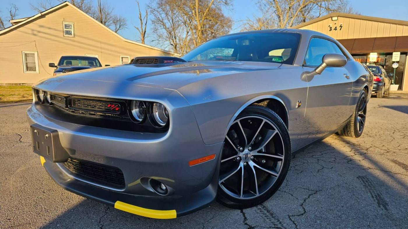 2017 Dodge Challenger 392 Hemi Scat Pack Shaker — Coupe — 14,935 mi — Lebanon, TN