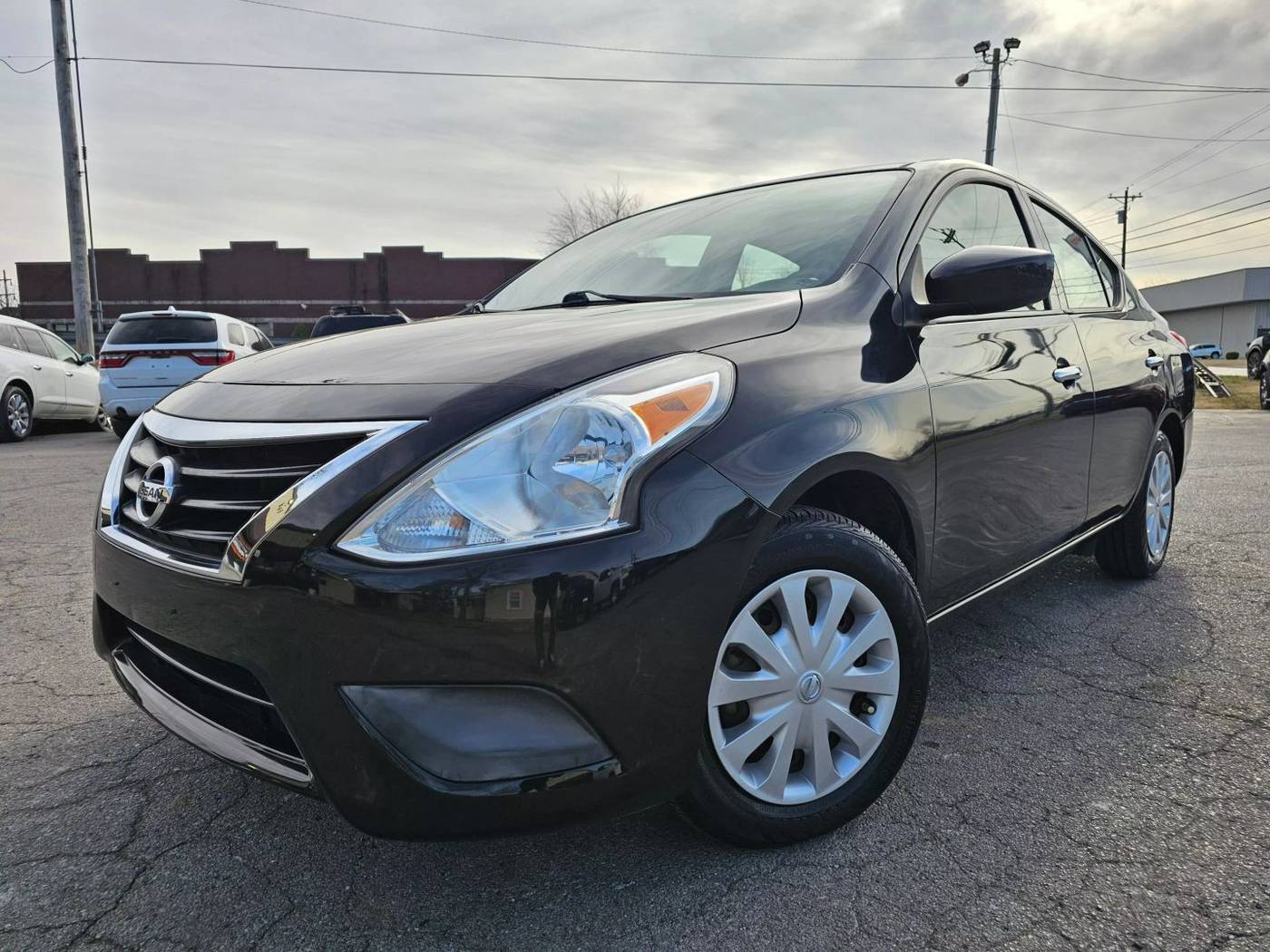 2015 Nissan Versa 1.6 SV — Sedan — 4,668 mi — Lebanon, TN