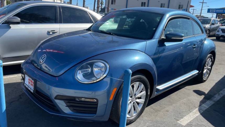 2019 Volkswagen Beetle S — Coupe — 28,610 mi — Oceanside, CA