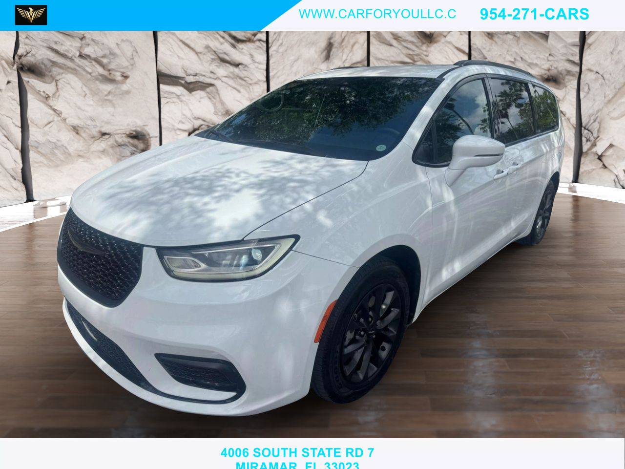 2021 Chrysler Pacifica Touring — Minivan — 75,762 mi — Miramar, FL