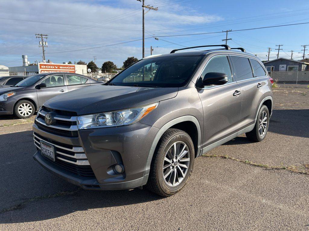 2019 Toyota Highlander XLE — SUV — 98,736 mi — National City, CA