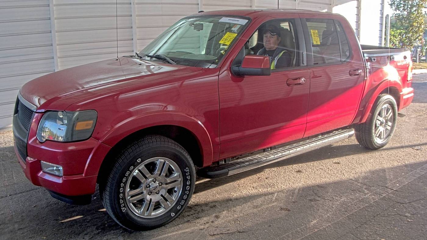 2010 Ford Explorer Sport Trac Limited — Pickup Truck — 124,936 mi — Orlando, FL