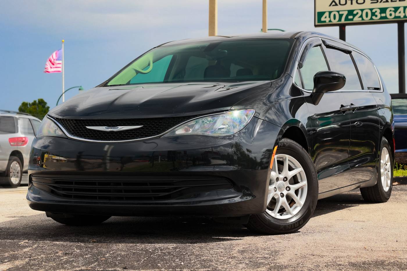 2017 Chrysler Pacifica LX — Minivan — 134,467 mi — Orlando, FL