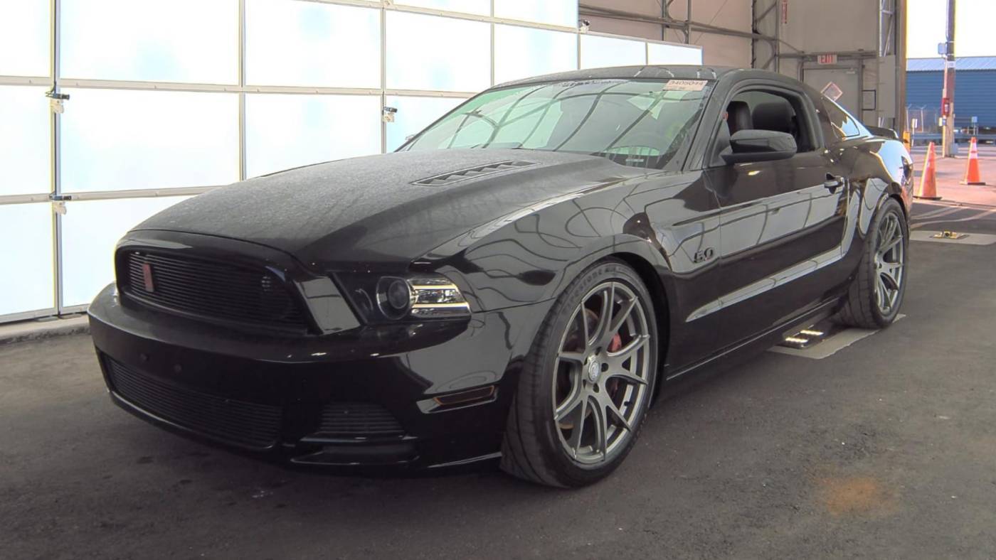 2014 Ford Mustang GT Premium — Coupe — 81,848 mi — Orlando, FL