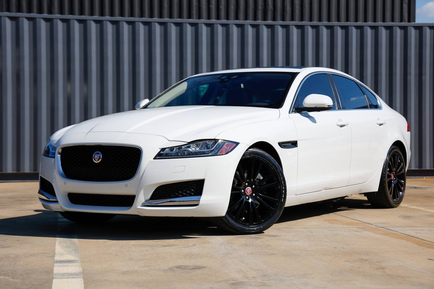 2018 Jaguar XF Prestige
