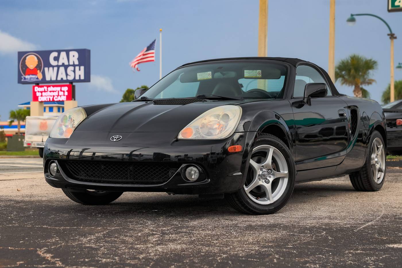 2004 Toyota MR2 Spyder Base — Convertible — 96,348 mi — Orlando, FL