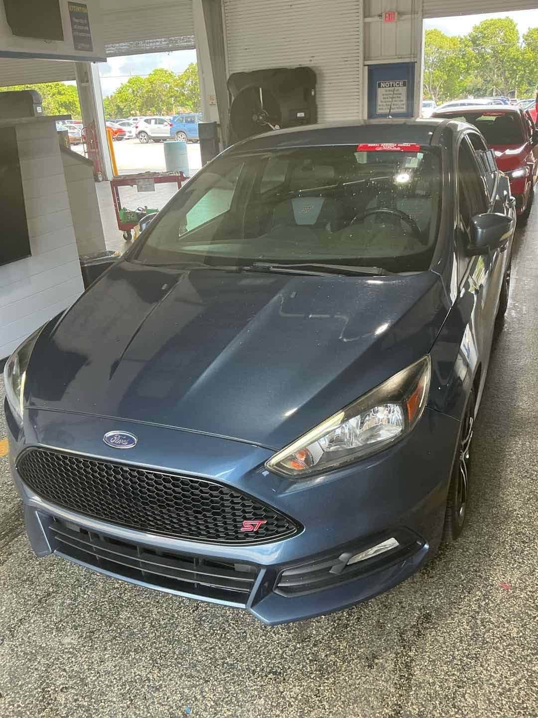 2018 Ford Focus ST — Hatchback — 31,730 mi — Orlando, FL
