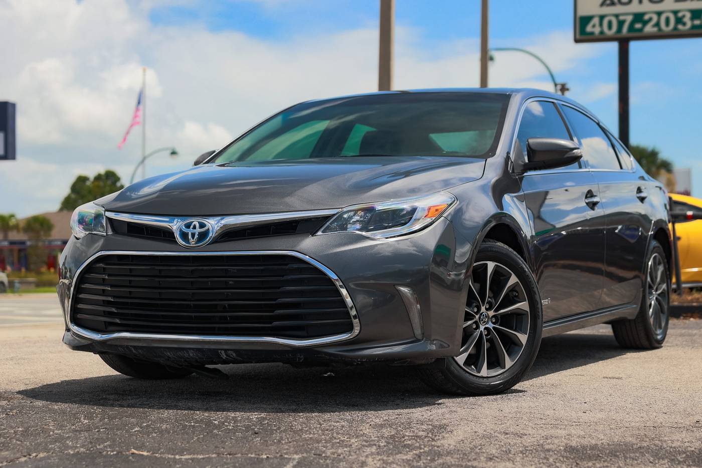 2016 Toyota Avalon Hybrid XLE Plus — Sedan — 68,708 mi — Orlando, FL