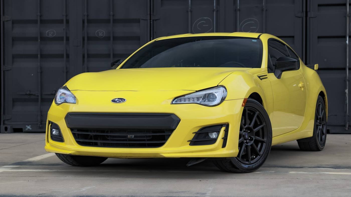 2017 Subaru BRZ Series.Yellow