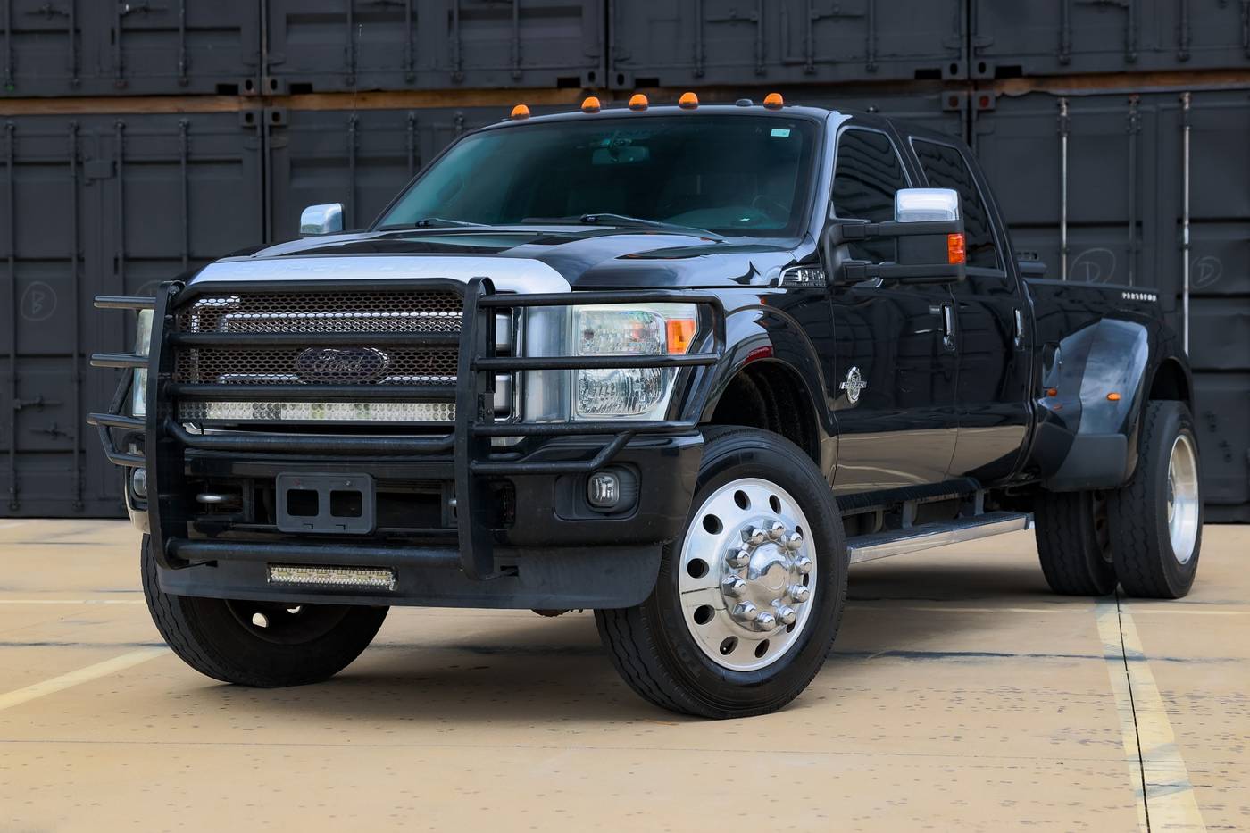 2015 Ford Super Duty F-350 Lariat — Pickup Truck — 170,300 mi — Orlando, FL
