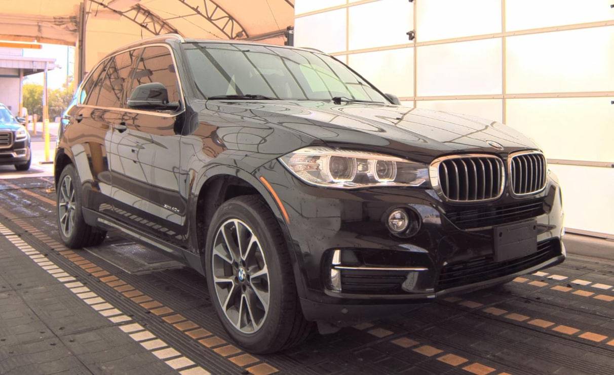 2017 BMW X5 40e — SUV — 105,386 mi — Orlando, FL