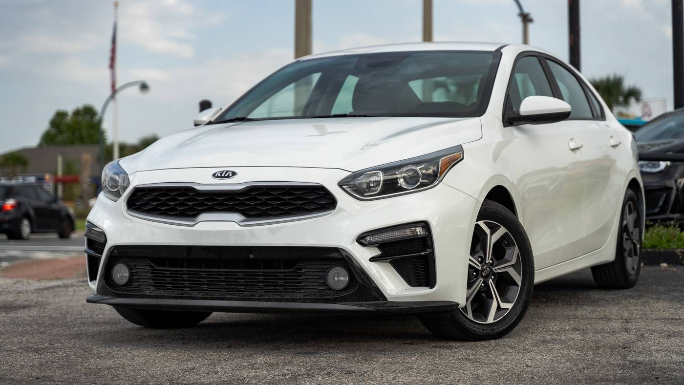 2019 Kia Forte LXS — Sedan — 99,843 mi — Orlando, FL