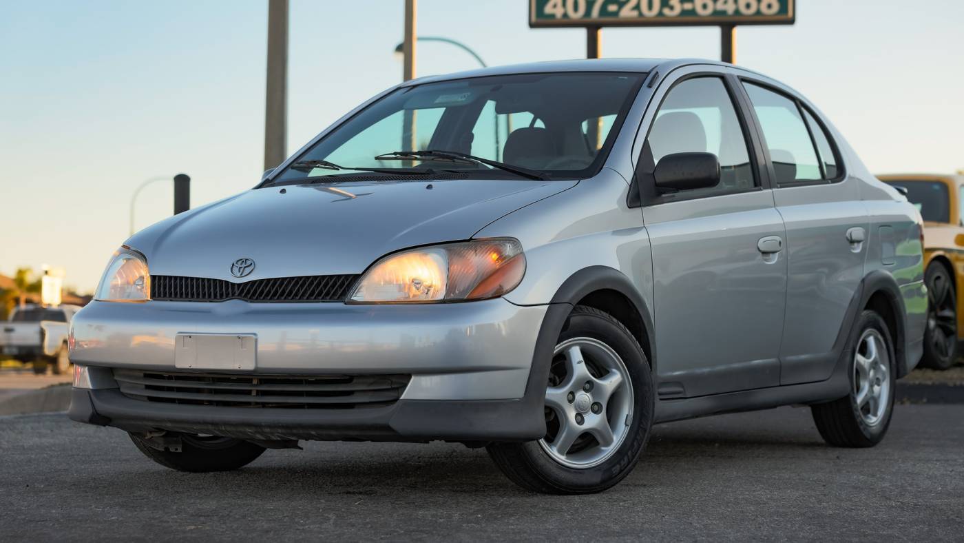 2002 Toyota Echo Base — Sedan — 83,885 mi — Orlando, FL