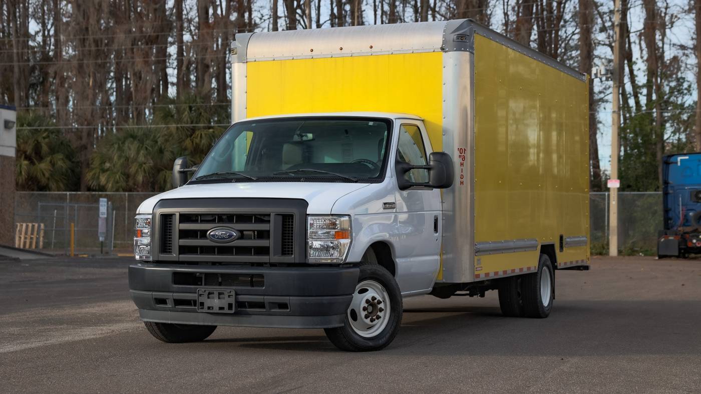 2022 Ford E-Series Cutaway Base — Chassis Cab Truck — 15,715 mi — Orlando, FL